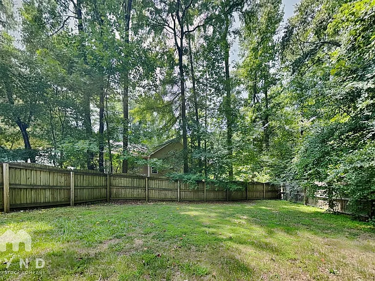 50 Sapphire Ct — Photo 23