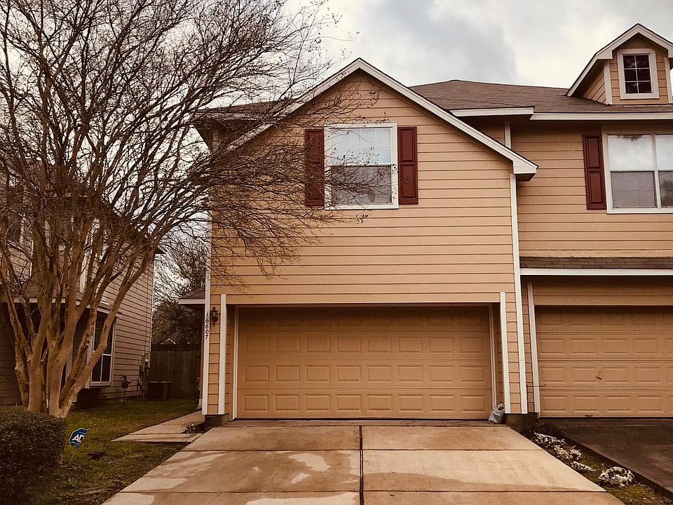 1st image of 16607 Cairngrove Ln
