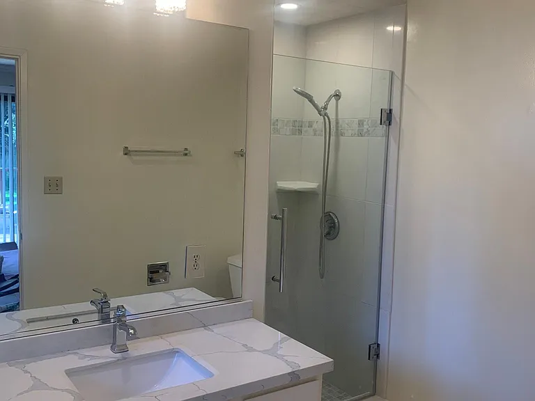 752 Edge Ln — Photo 18
