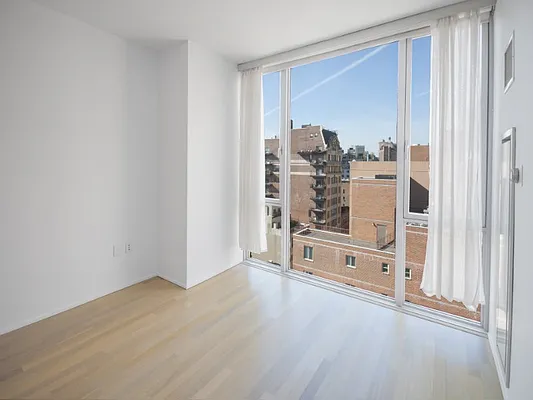 Rented by Sotheby's International Realty | media 18