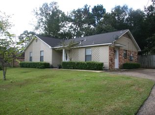 8111 Country Dr, Mobile, AL 36619