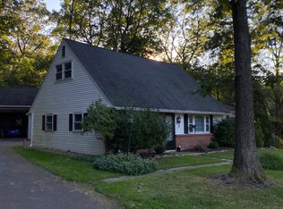 1080 Gault Rd, New Holland, PA 17557