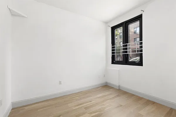 Sold by Citi Habitats | media 12