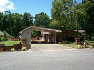 1313 Wesley Ave, Shelbyville, TN 37160