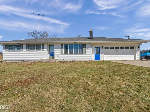 6691 Wildcat Rd, Croswell, MI 48422