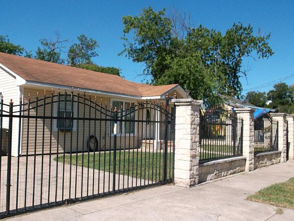2nd image of 612 Attas Ave