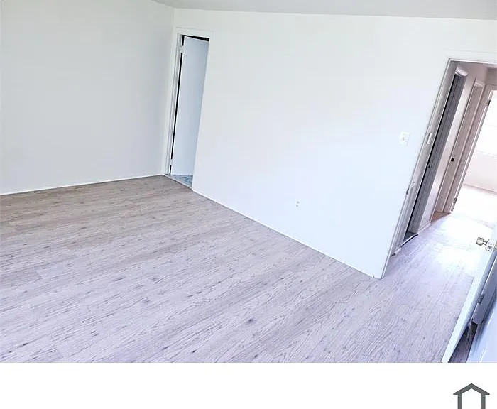 1345 Rainer Rd — Photo 4