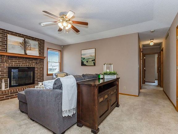 4th image of 4301 Rainbow Ct