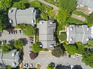 The Oakton Condo, Oakton, VA 22124