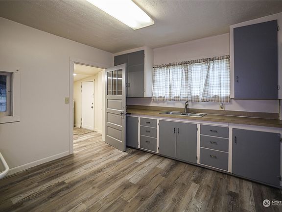5th image of 2112 Aberdeen Avenue