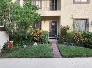 3590 Magnolia Ridge Cir APT E, Palm Harbor, FL 34684