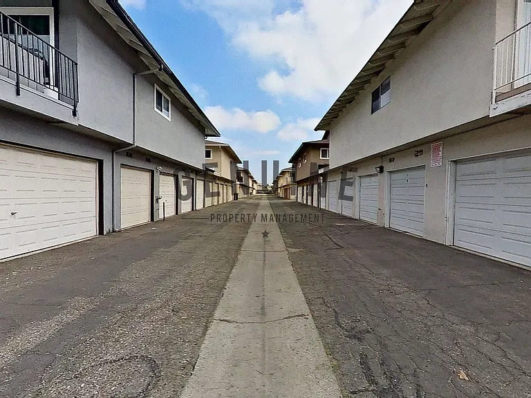 17357 San Luis St — Photo 25