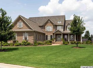 16044 Tulip Ln E, Athens, AL 35613