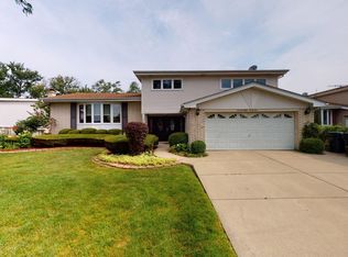 7844 Church St, Morton Grove, IL 60053