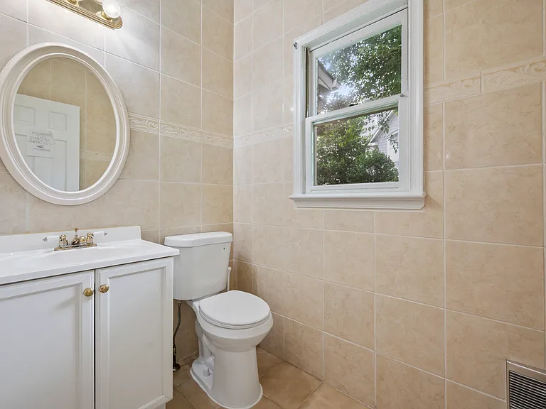 5122 Fairglen Ln — Photo 18