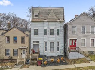 33 Partition St, Rensselaer, NY 12144