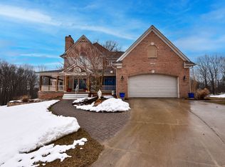 4572 Merrick Dr, Dryden, MI