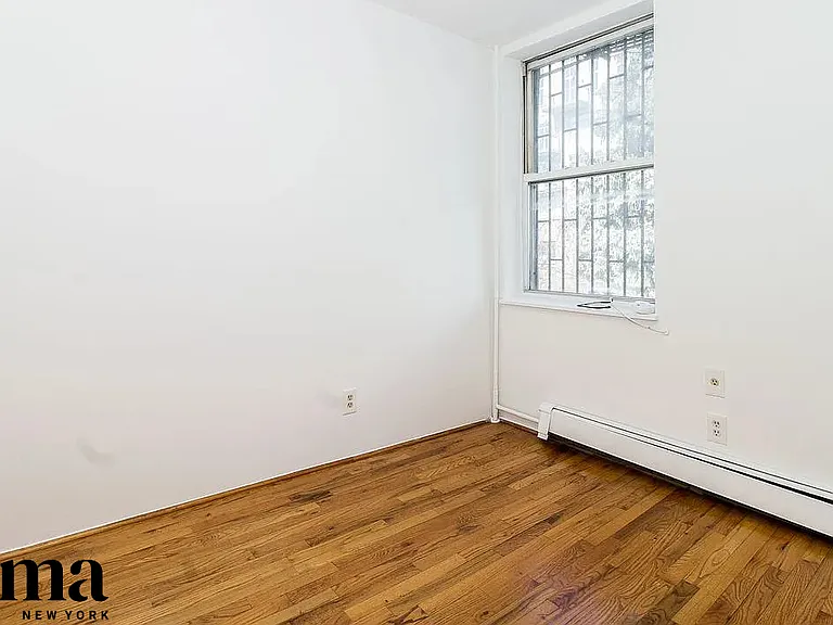 123 Huron St #2 — Photo 8
