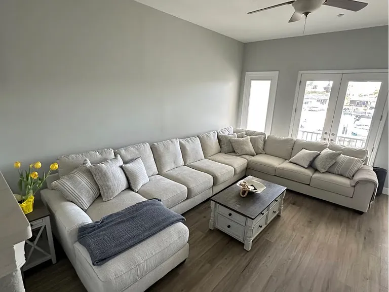 161 Brightwater Dr #8 — Photo 1