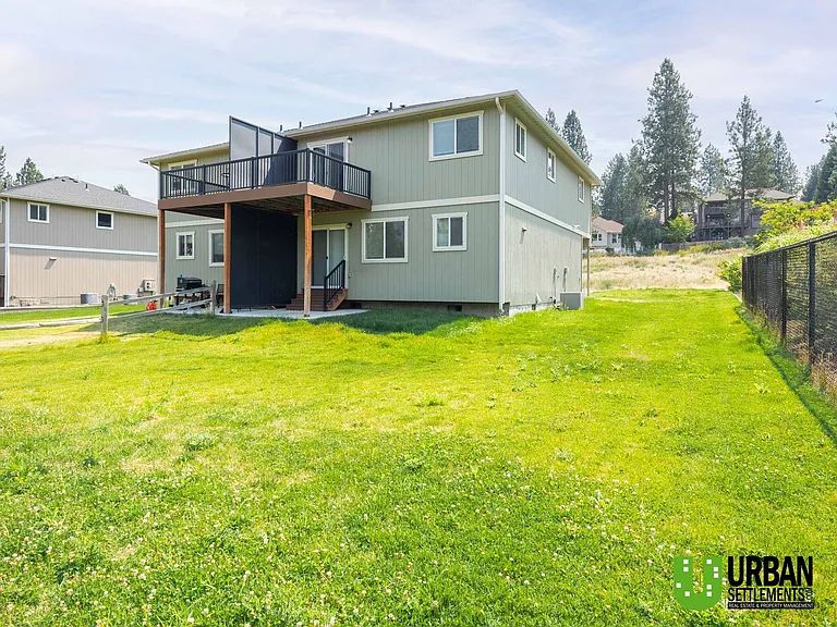 5517 & 5519 E 14th Ave — Photo 25