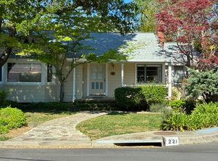 221 Brookside Dr, San Anselmo, CA