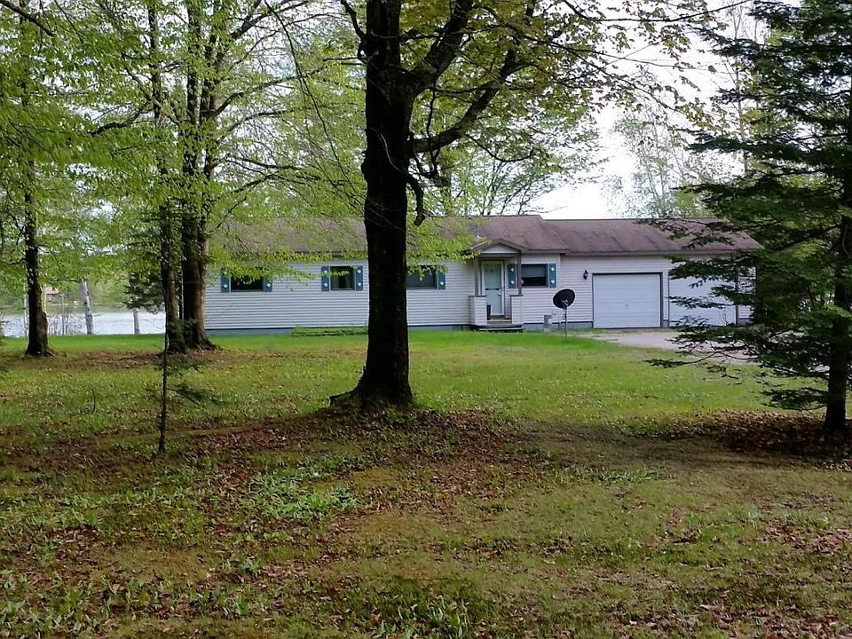 1st image of 32928 W Birch Shores Dr