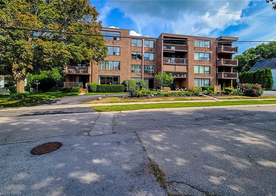 1st image of 28 Robinson St N #405