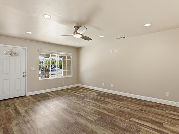 4th image of 5905 65th St