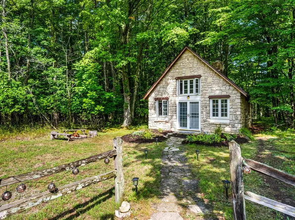 8549 State Highway 42, Fish Creek, WI 54212
