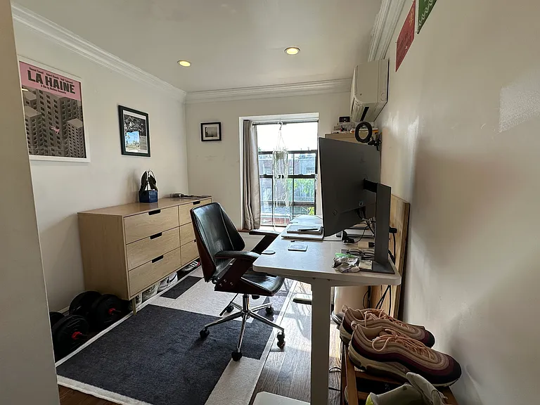 458 Jefferson Ave #3 — Photo 8