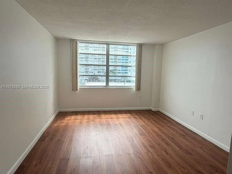 2780 NE 183rd St #410 — Photo 5