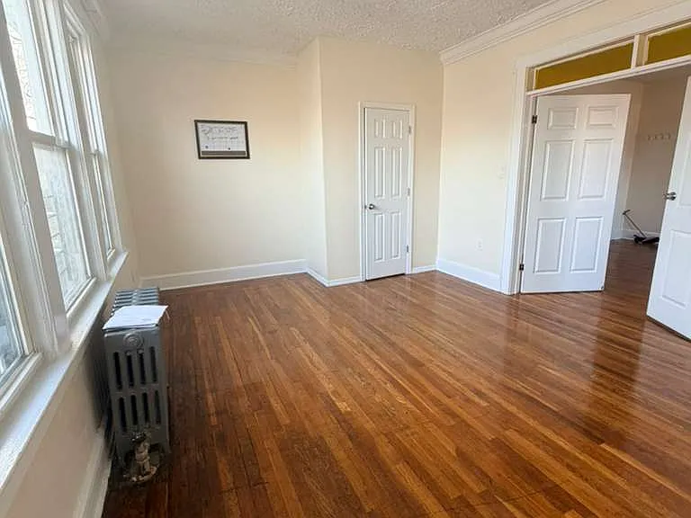 125 Carolina Ave #2R — Photo 3