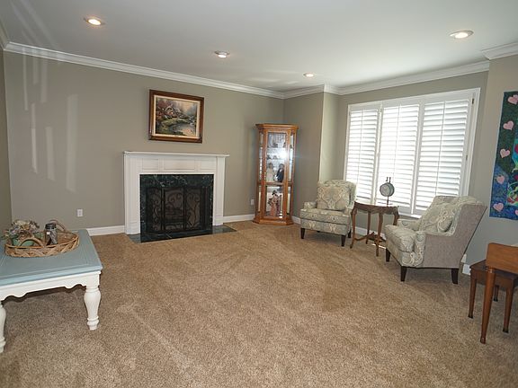 5th image of 133 Red Oak Dr
