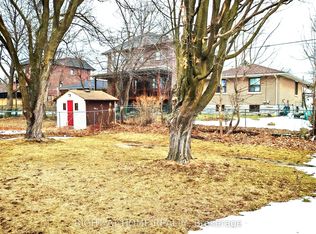 27 Sussex Ave #BASEMENT, Richmond Hill, ON L4C 2E5