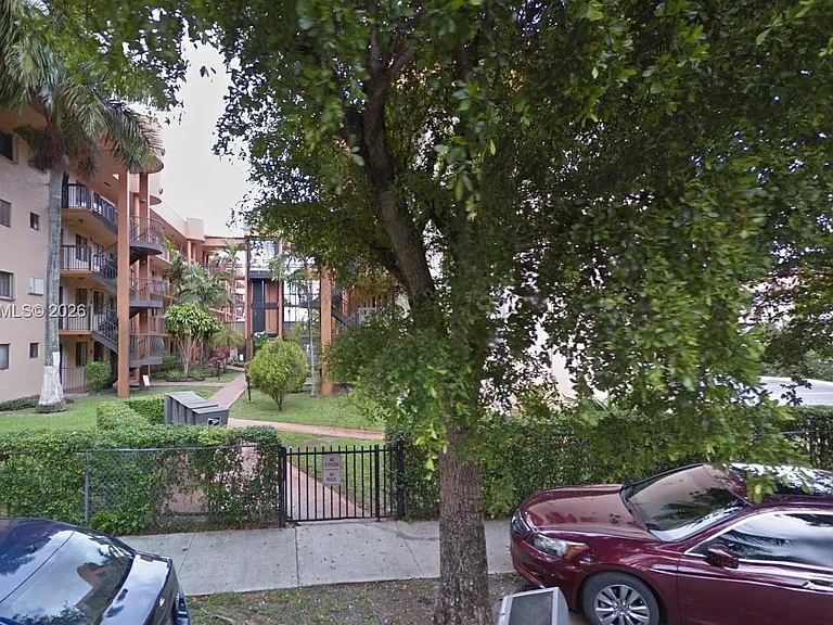 5490 W 21st Ct #313 — Photo 5