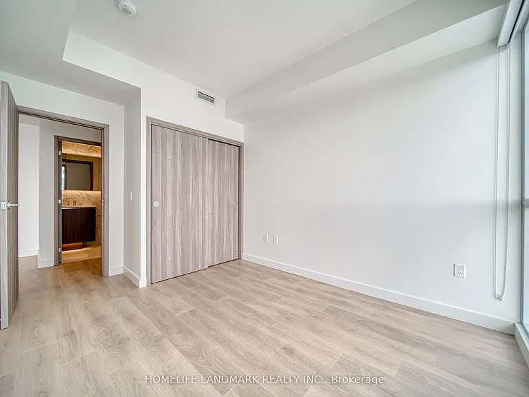 85 McMahon Dr #2809 — Photo 27