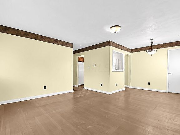 2nd image of 1685 Cordell Ave