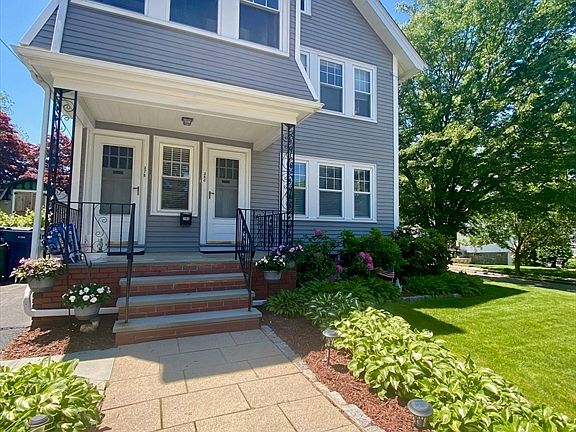 2nd image of 280 Willow St #2