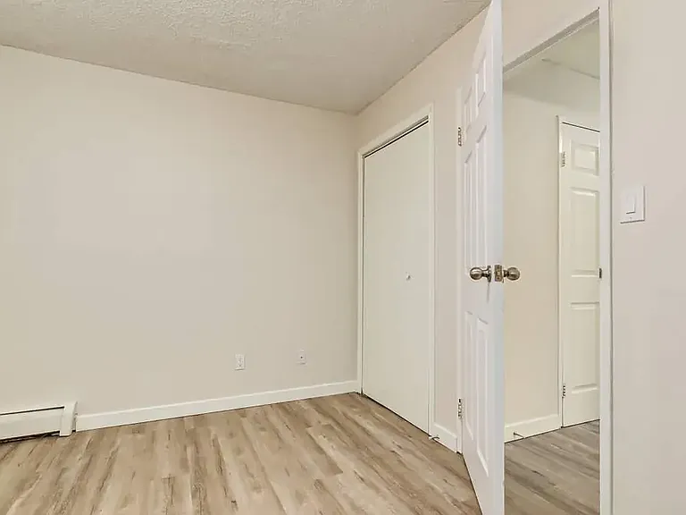 4506 45th Ave — Photo 17