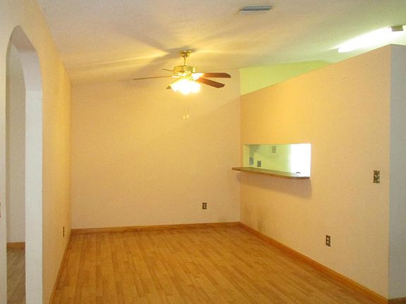 3751 W Powder Horn Living Room