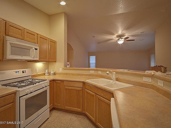 4th image of 3398 Yosemite Ct