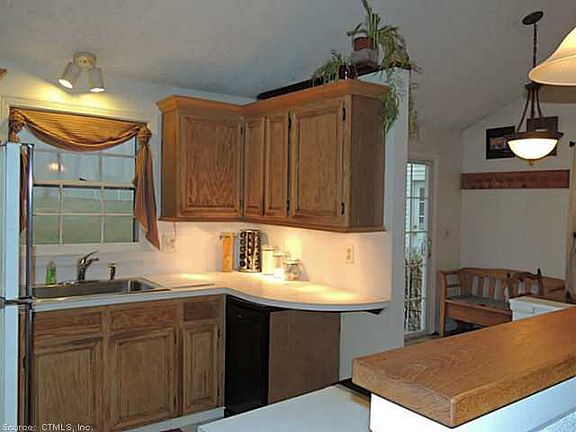 2nd image of 181 Hillcrest Dr
