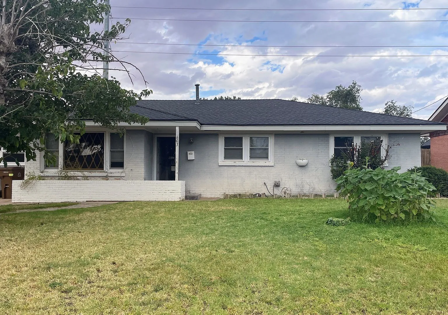 Spacious 4-Bed, 2-Bath Home in Big Spring, TX Storage & Yard Space Galore! — Photo 1