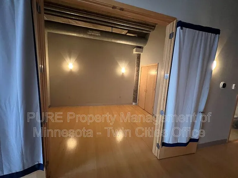 521 S 7th St #212 — Photo 9