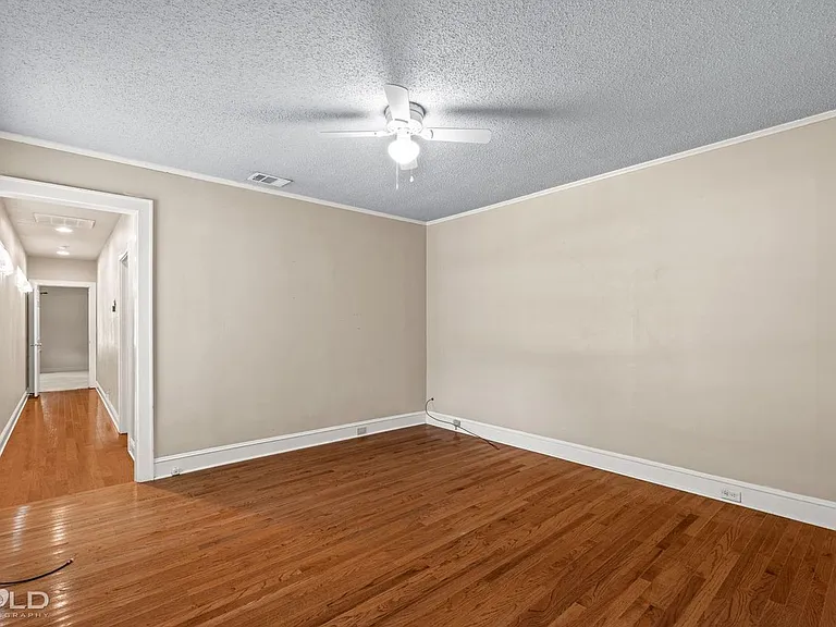 266 Carrollton Ave — Photo 27