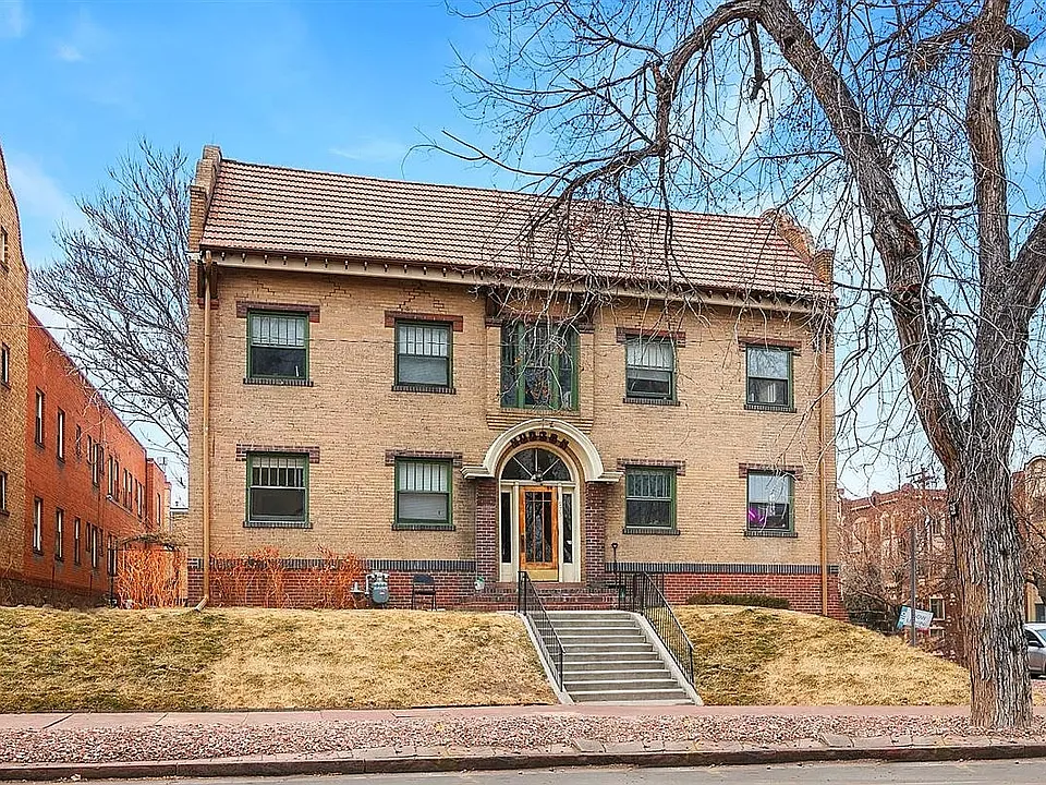 975 Washington
