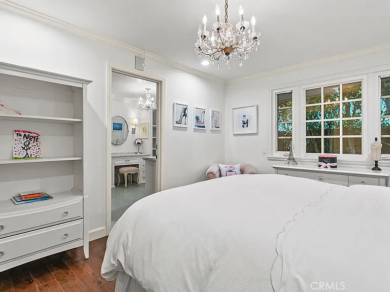 1010 Emerald Bay — Photo 52