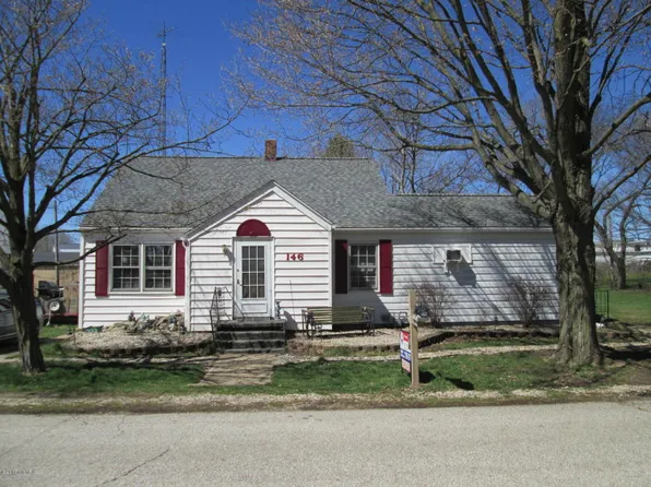 146 Campbell Ave, Sturgis, MI 49091