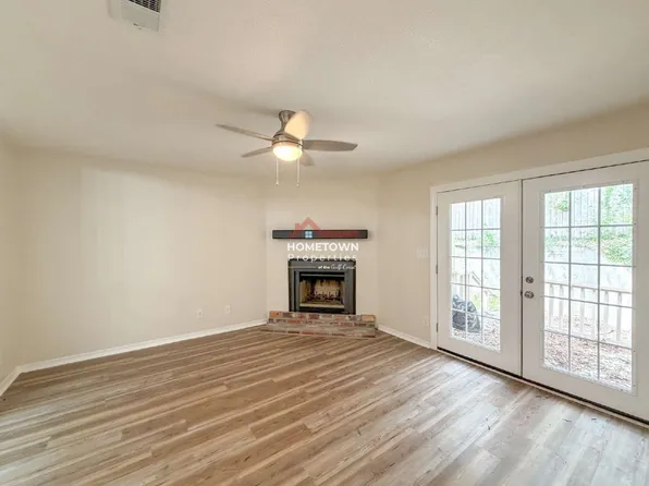 4221 Brookside Dr, Pensacola, FL 32503
