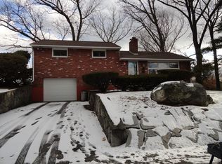 196 North St, Stoneham, MA 02180